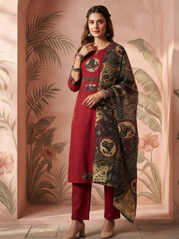 Floral Heritage Printed Kurta Set with Dupatta