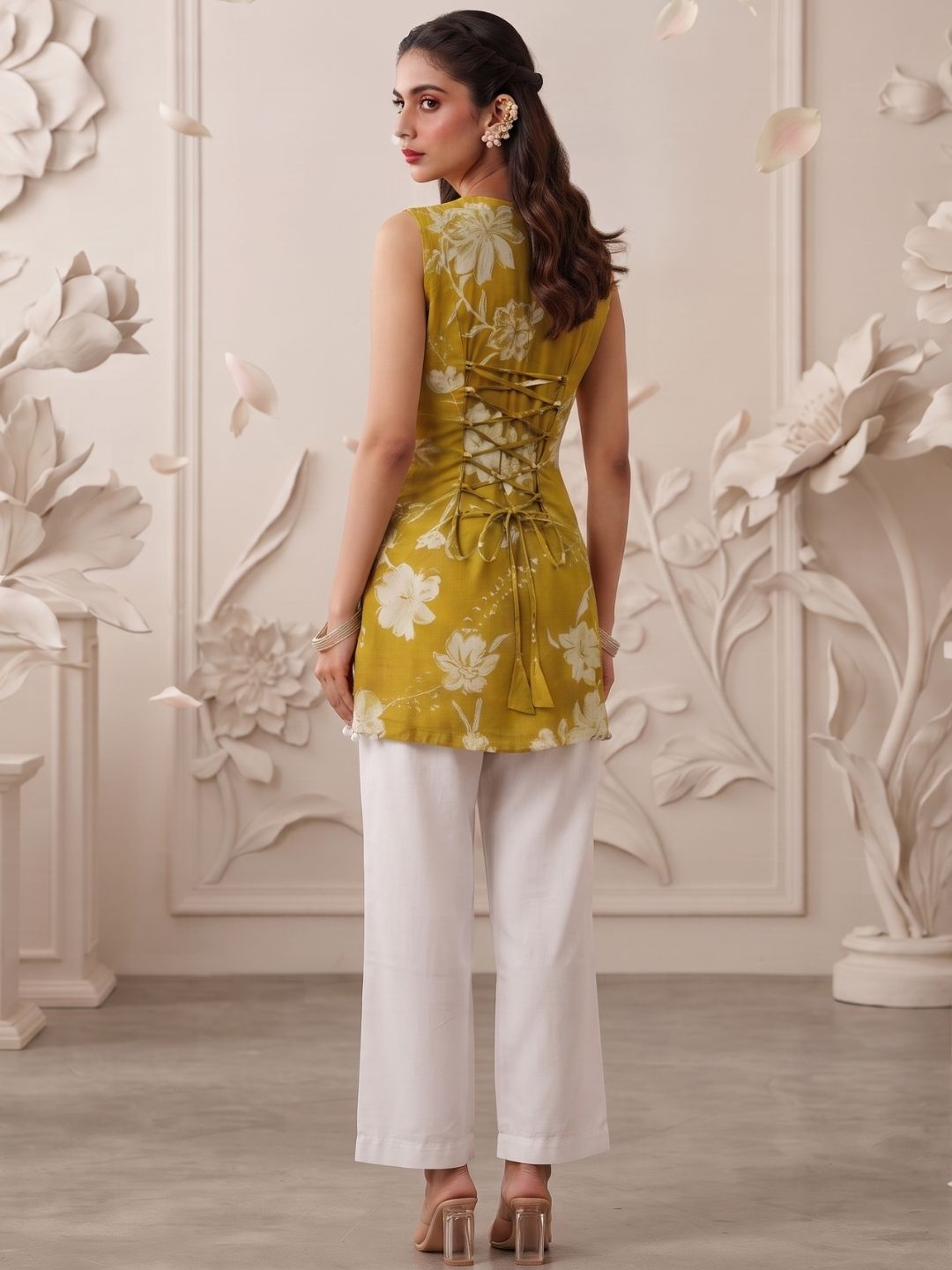 Mustard Yellow Floral Printed Sleeveless Cotton Kurti