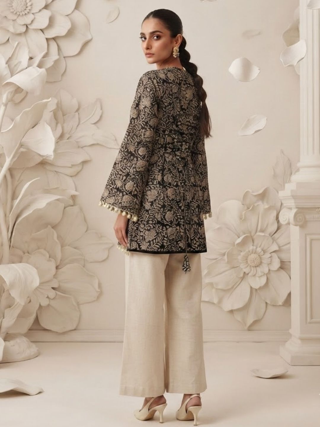 Black & Beige Floral Printed Corset Back Kurti