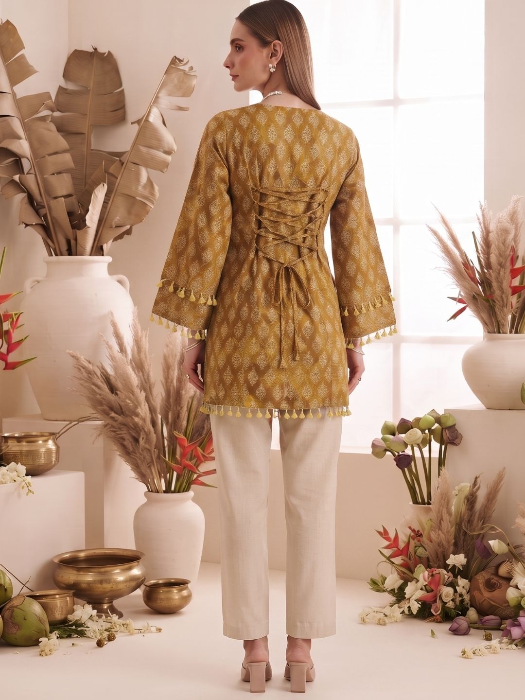 Yellow Ethnic Printed Straight Cotton Kurti
