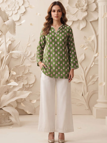 Green Floral Printed Straight Kurti with Corset Back Detail