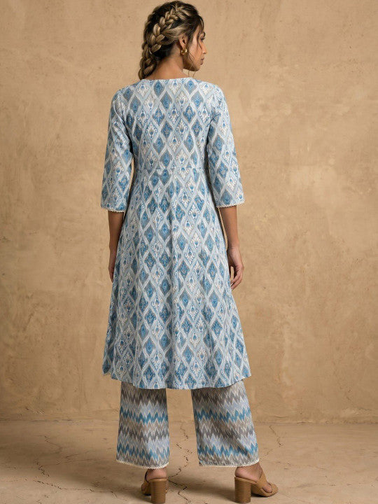 Women Printed Regular Kurta with Palazzos