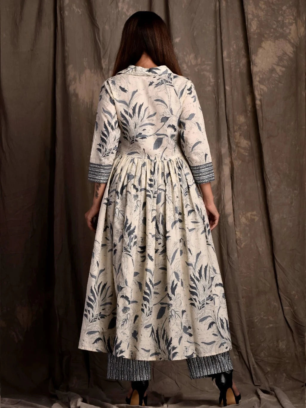 mokshi Women Pure Cotton Kurta Palazzo Set