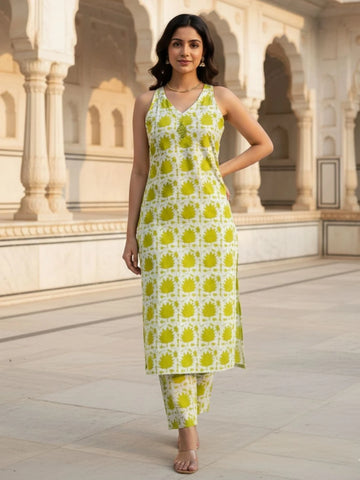 mokshi Women Pure Cotton Kurta Pant Set