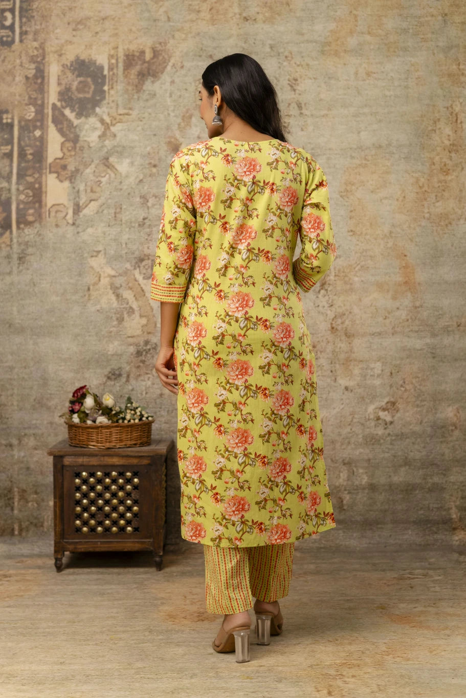mokshi Women Viscose Rayon Kurta Pant Dupatta Set
