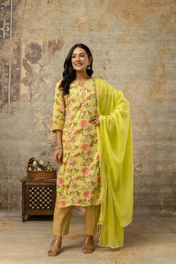 mokshi Women Viscose Rayon Kurta Pant Dupatta Set
