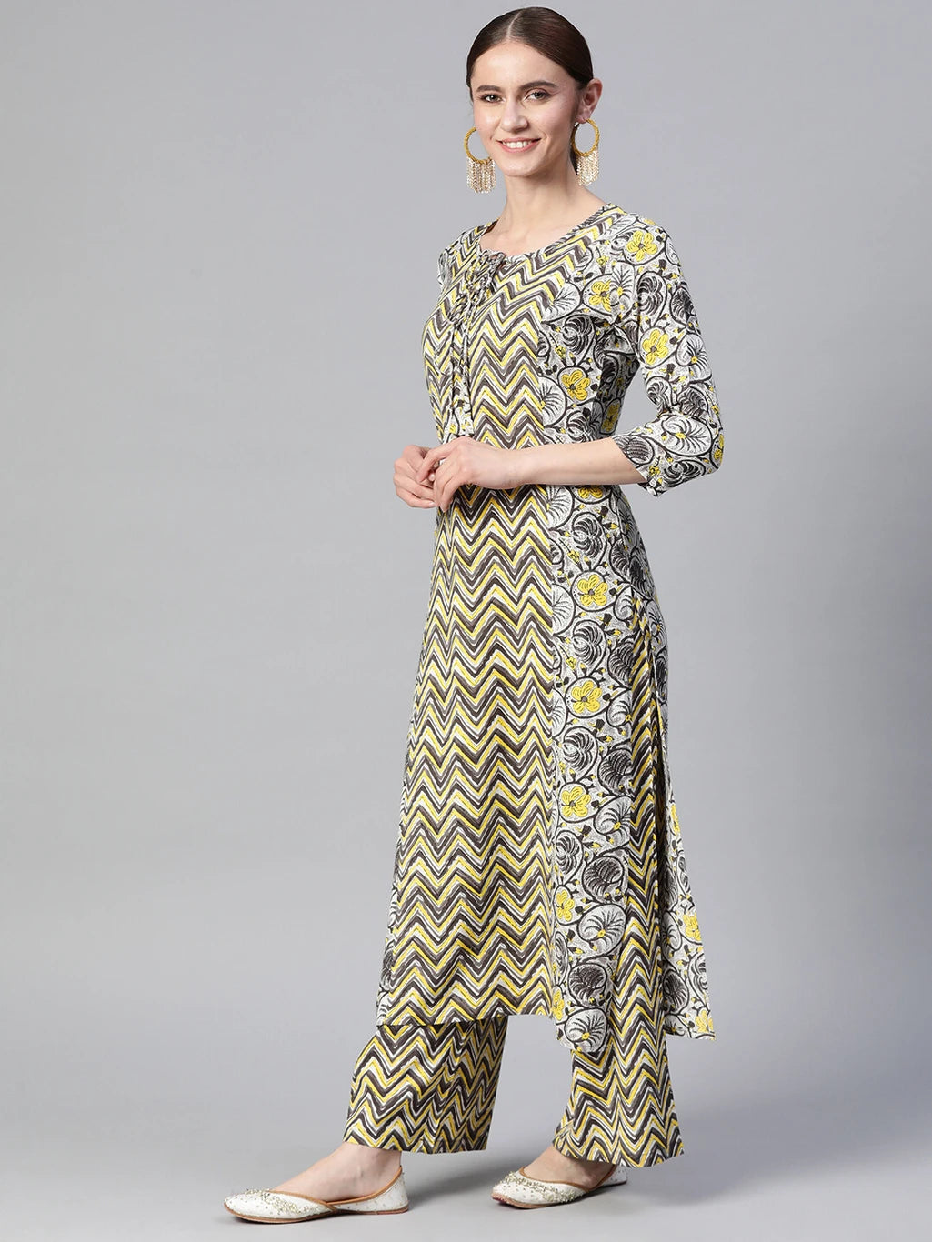 mokshi Women Pure Cotton Kurta Palazzo Set
