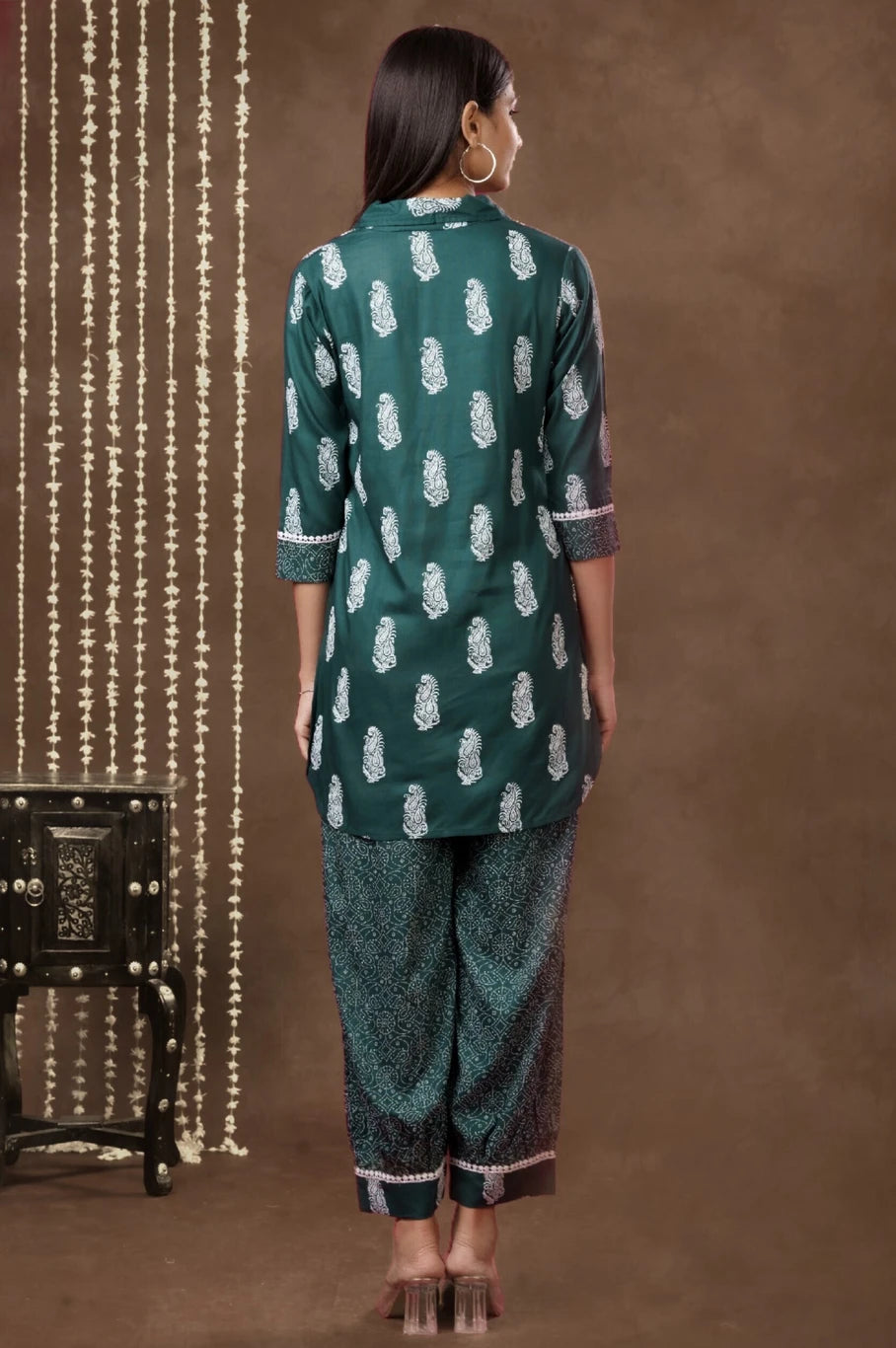mokshi Women Viscose Rayon Kurta Palazzo Set