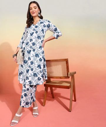 mokshi Women Viscose Rayon Kurta Palazzo Set